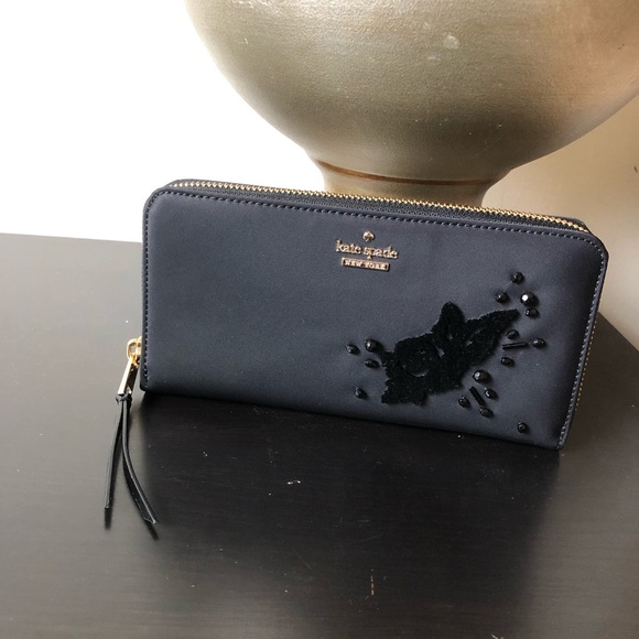 SOLD Kate Spade Embellished Velvet Flower Wallet - Picture 3 of 6